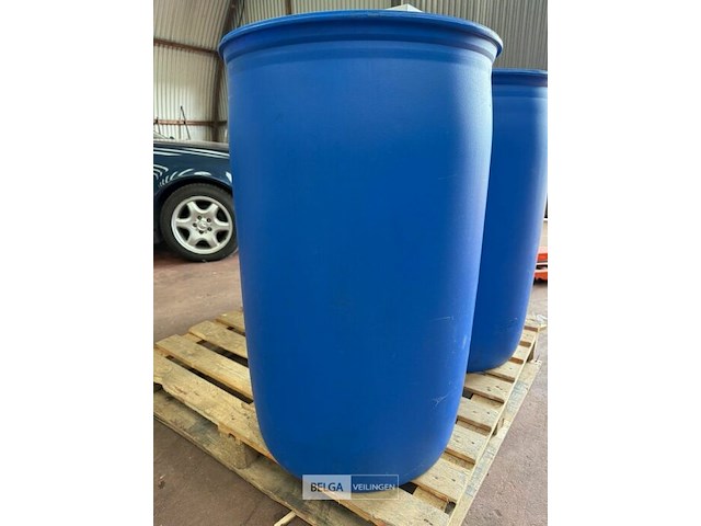1x vat gedemineraliseerd water 200l - afbeelding 1 van  3