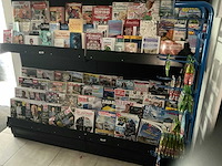 2- delig boekenrek m.i.v. tijdschriften - afbeelding 2 van  2