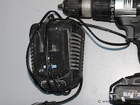 2 accu boormachines vv oplader - afbeelding 3 van  3