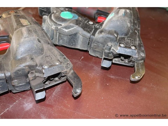 2 accu draadbindapparaten re-bar-tier rb441t, vv oplader - afbeelding 3 van  4