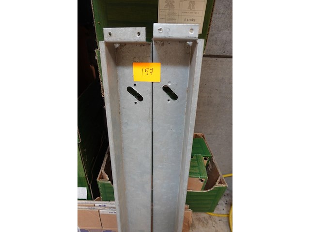 2 achterplaten voor bevestiging lichten aanhangwagen l. 1,25m - afbeelding 3 van  4