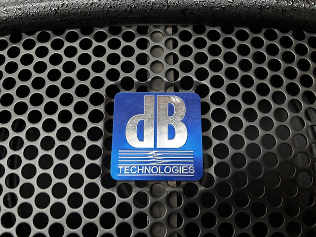 2 active baskast sub18d db technologies - afbeelding 4 van  4