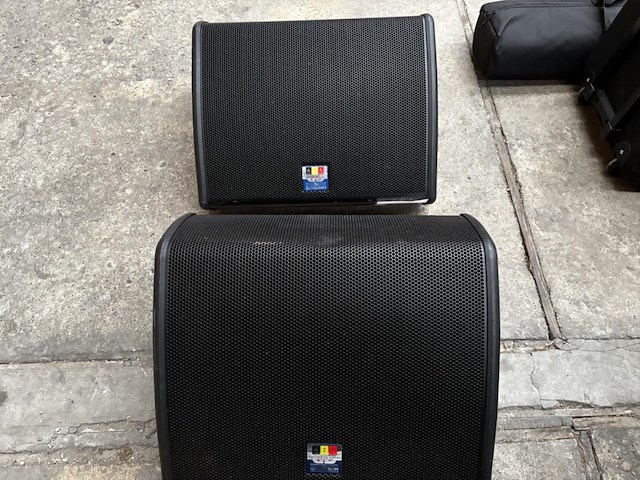 2 active monitors db technologies flexis fm 12db - afbeelding 2 van  3