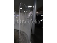 2 afgeronde courtesy walls - afbeelding 1 van  9