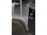 2 afgeronde courtesy walls - afbeelding 8 van  9