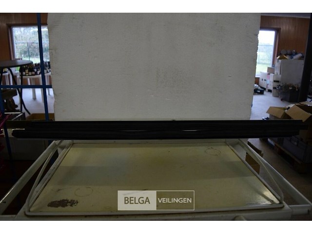 2 aftrekkers - afbeelding 1 van  3