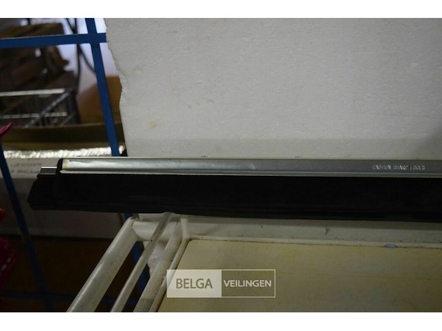 2 aftrekkers - afbeelding 3 van  3