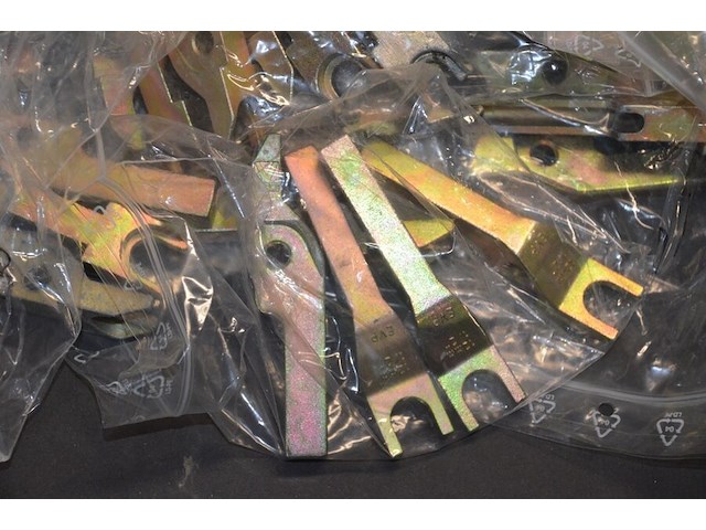 2 alu koffers met koelvloeistof koelkast en digitale weegschaal (b425) - afbeelding 4 van  7