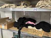 2 alu opbergrekken met inhoud - afbeelding 2 van  9