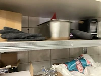 2 alu opbergrekken met inhoud - afbeelding 9 van  9
