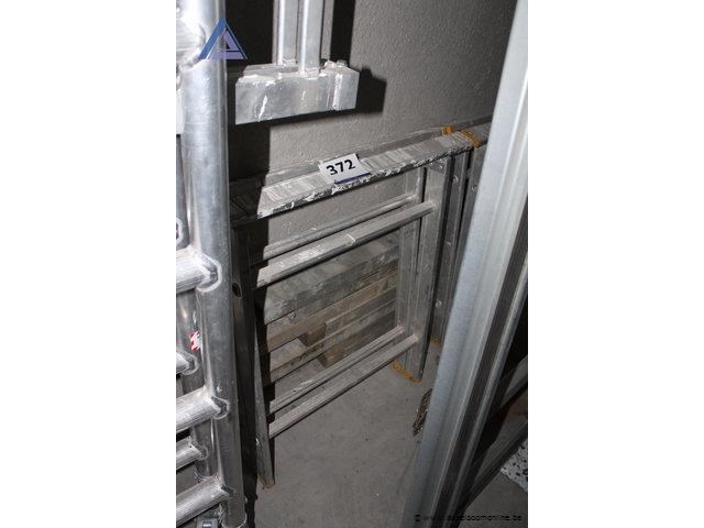 2 alu schragen - afbeelding 1 van  1