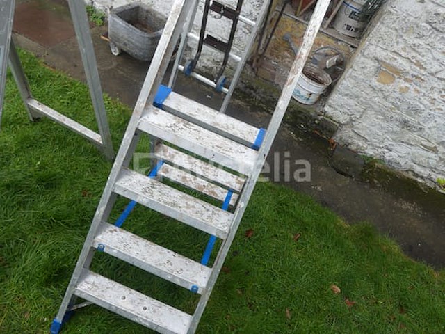 2 aluminium ladders - afbeelding 7 van  7