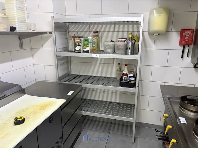 2 aluminium opbergrekken - afbeelding 1 van  12