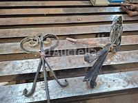 2 antieke muurankers - afbeelding 2 van  2