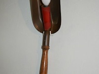 2 antieke wandlampjes wafelijzer, 1 wandlamp schepje - afbeelding 4 van  5