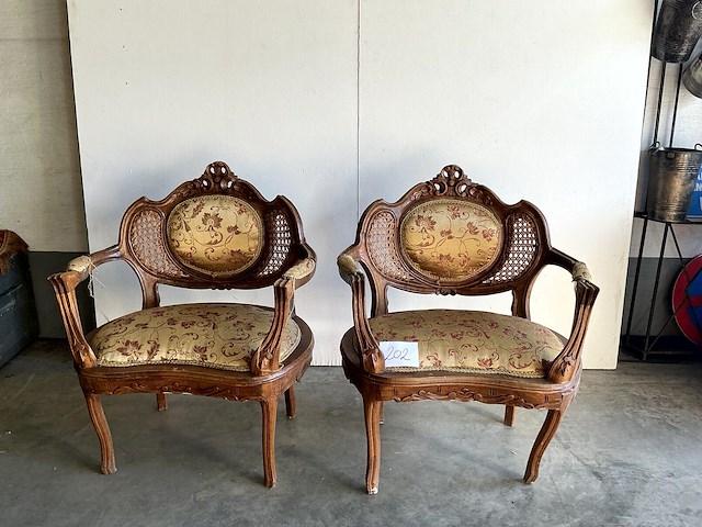 2 antieken fauteuils - afbeelding 2 van  3