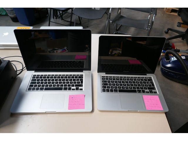 2 apple macbook pro - afbeelding 1 van  5