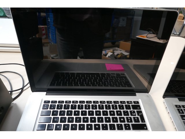 2 apple macbook pro - afbeelding 3 van  5