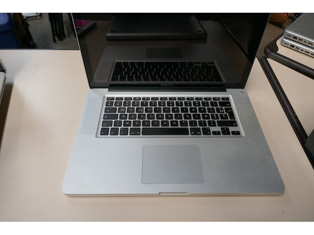 2 apple macbook pro - afbeelding 4 van  5