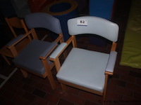 2 armstoelen - afbeelding 1 van  1