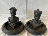 2 asbakjes man en vrouw hoofdjes - afbeelding 2 van  3