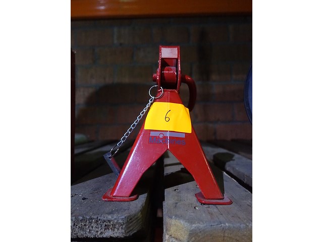 2 assteunen - afbeelding 1 van  12