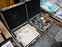 2 audio stack cases + inhoud