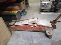 2 autokrikken - afbeelding 2 van  4