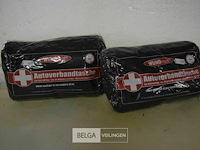 2 autoverbandtassen - afbeelding 1 van  2