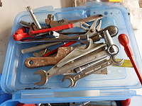 2 bakken materiaal - afbeelding 4 van  7