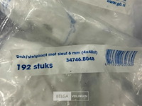 2 bakken uitvulplaatjes + insteekpluggen - afbeelding 6 van  10