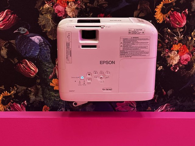 2 beamers epson eh-tw740 - afbeelding 1 van  3