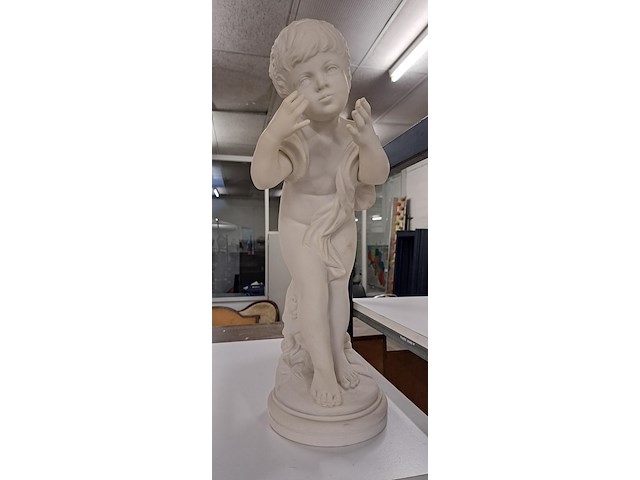 2 beeldjes in marmerpoeder - afbeelding 1 van  2