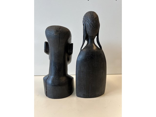 2 beeldjes man en vrouw - afbeelding 2 van  3