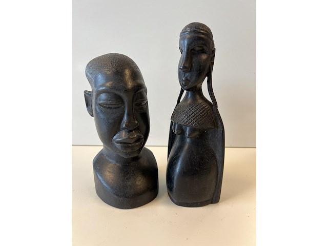 2 beeldjes man en vrouw - afbeelding 3 van  3