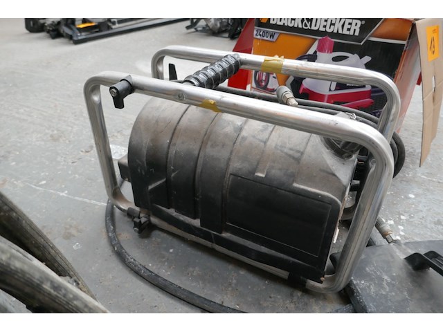 2 behangafstomers - afbeelding 5 van  5