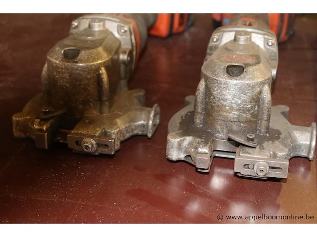 2 betonijzerknipmachines tjep rc20a vv opladers - afbeelding 4 van  4