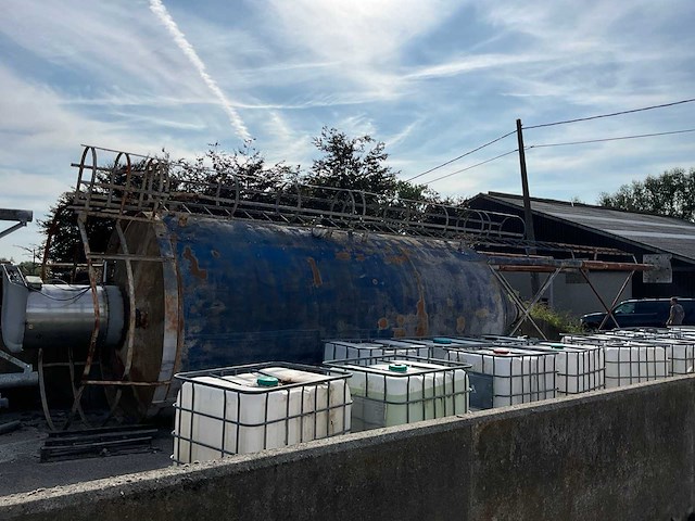 2 betonsilo’s - afbeelding 2 van  4