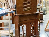 2 bidstoelen en biechtstoel - afbeelding 2 van  2