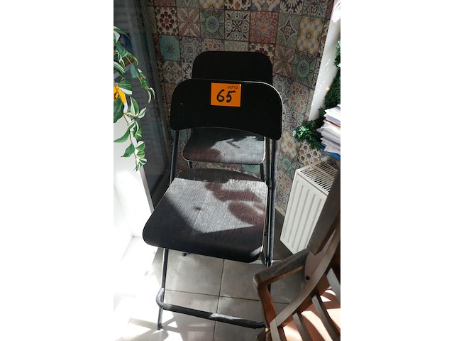 2 bistrotafels en 4 bistrostoelen + 2 barkrukken - afbeelding 4 van  4