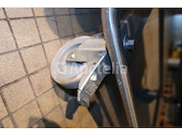 2 blanco roestvrijstalen serveerwagens - afbeelding 4 van  6