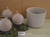 2 bloempotten en kaardecoratie - afbeelding 3 van  4