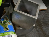 2 bloempotten met decoratiematerialen - afbeelding 3 van  3