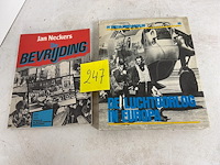 2 boeken: luchtoorlog + bevrijding - afbeelding 1 van  1