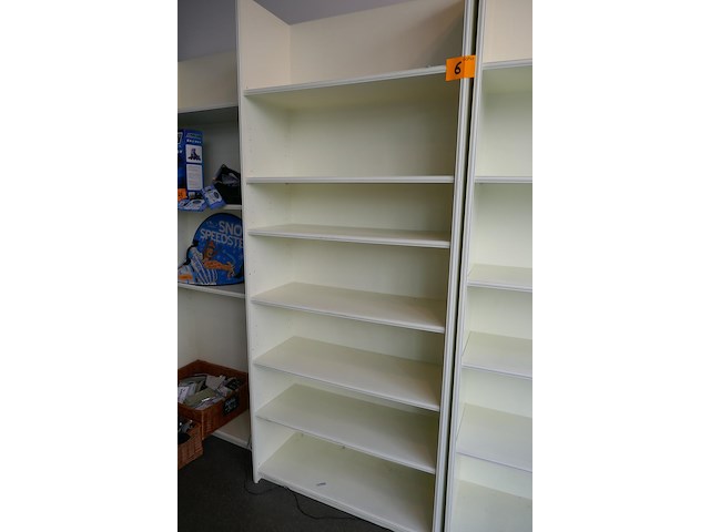 2 boekenkasten - afbeelding 3 van  3