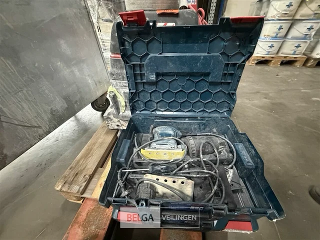 2 bosch schuurmachines - afbeelding 1 van  14