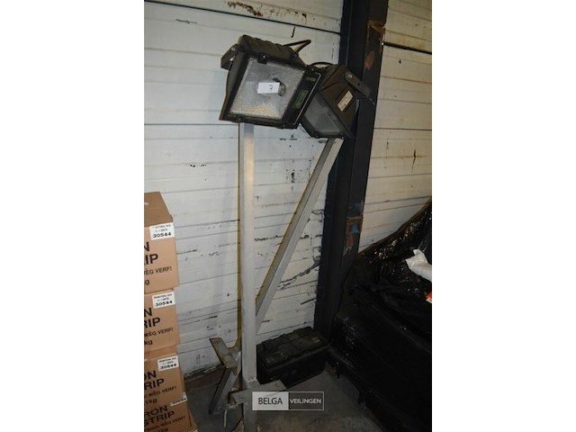 2 bouwlampen - afbeelding 1 van  3