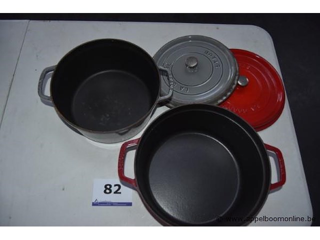 2 braadpannen la cocotte staub - afbeelding 2 van  2