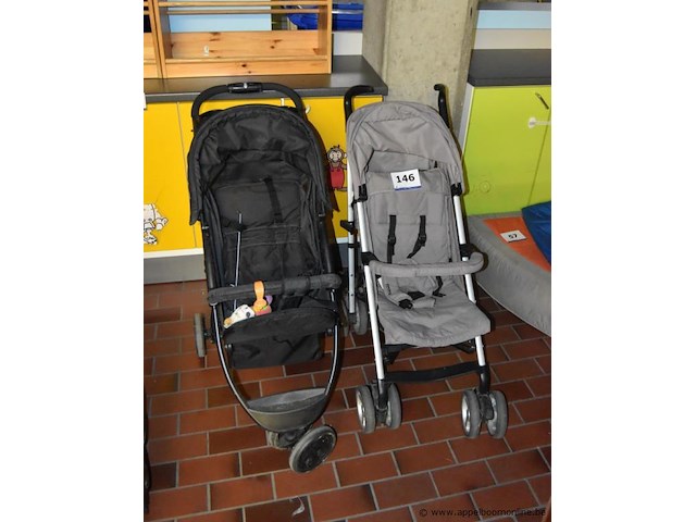 2 buggy's - afbeelding 1 van  1