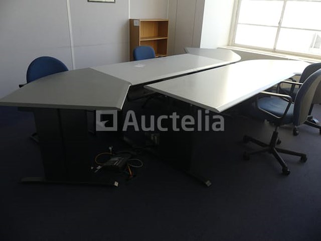 2 bureausets - afbeelding 1 van  11